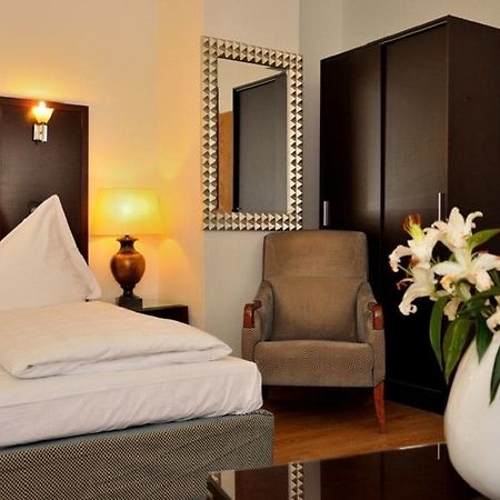 Hotel Restaurant Arche Stuttgart Luaran gambar